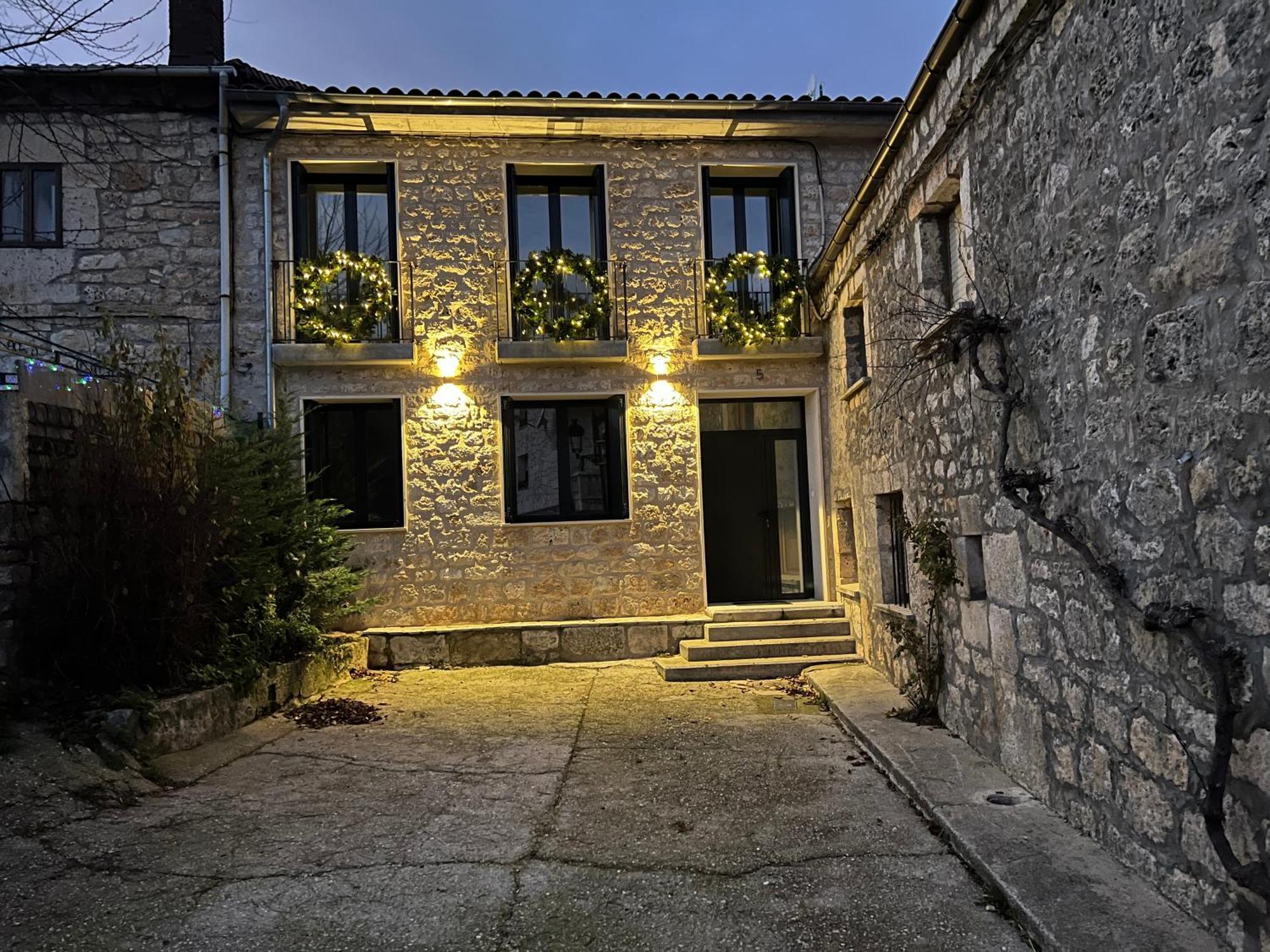 El Pecu Casa Rural Starfamiliar Bustillo Del Paramo Buitenkant foto
